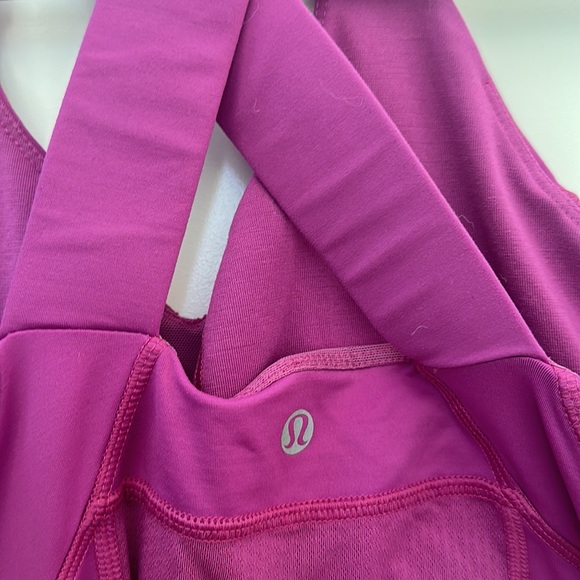 Lululemon cross back workout tank top - Picture 3 of 4